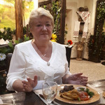 Galina, 72 (2 , 0 )