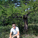 Viktor, 35
