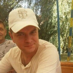 Andrey, 44