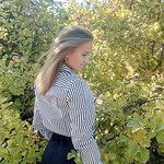 Viktoria, 26