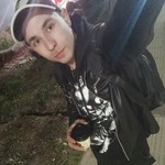 Alex, 29