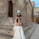 Krystal, 35