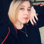 Elena, 26