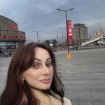 Rina, 40