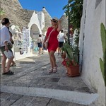 Lili, 48
