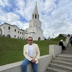 Vlad, 49